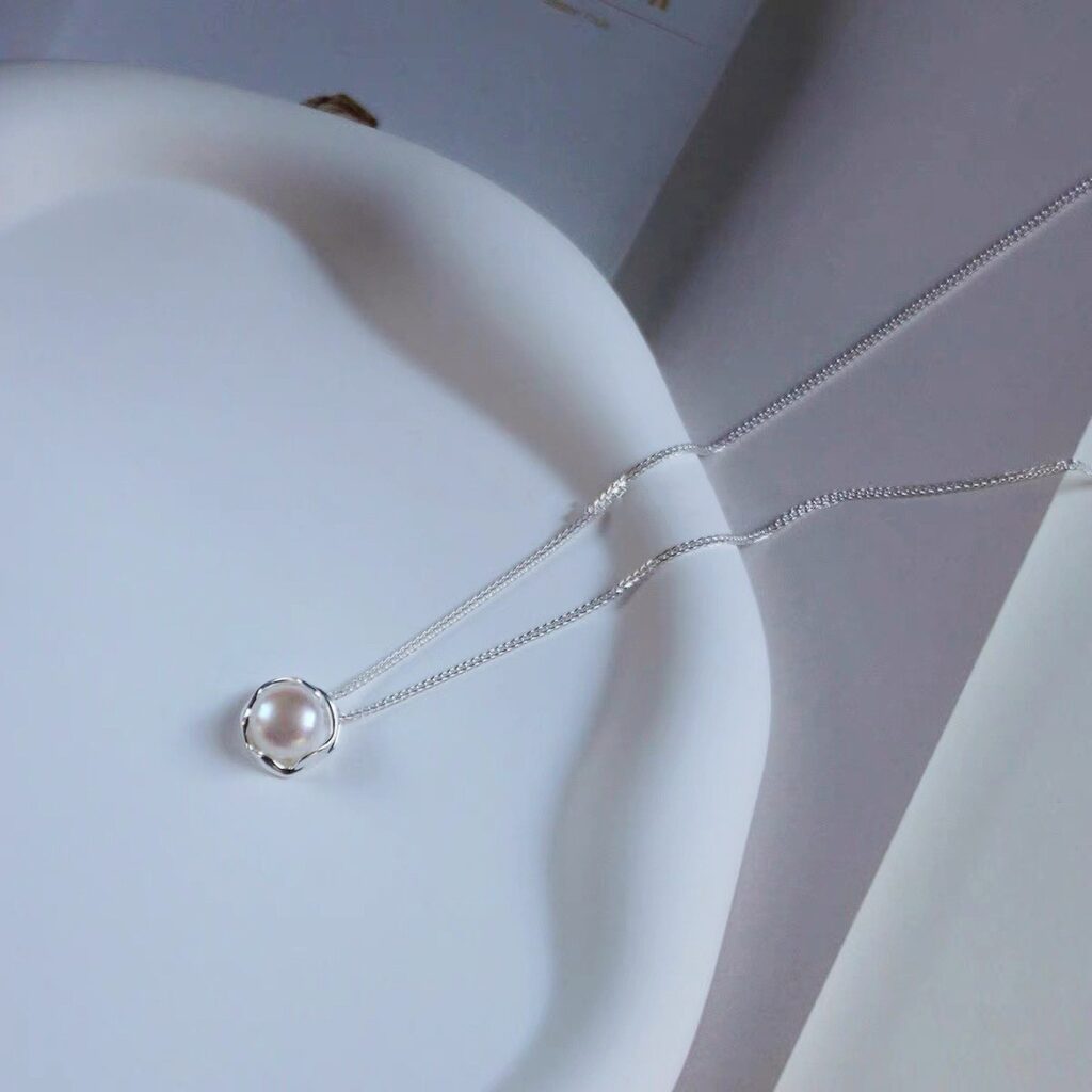 Sweet And Elegant Necklace For Women