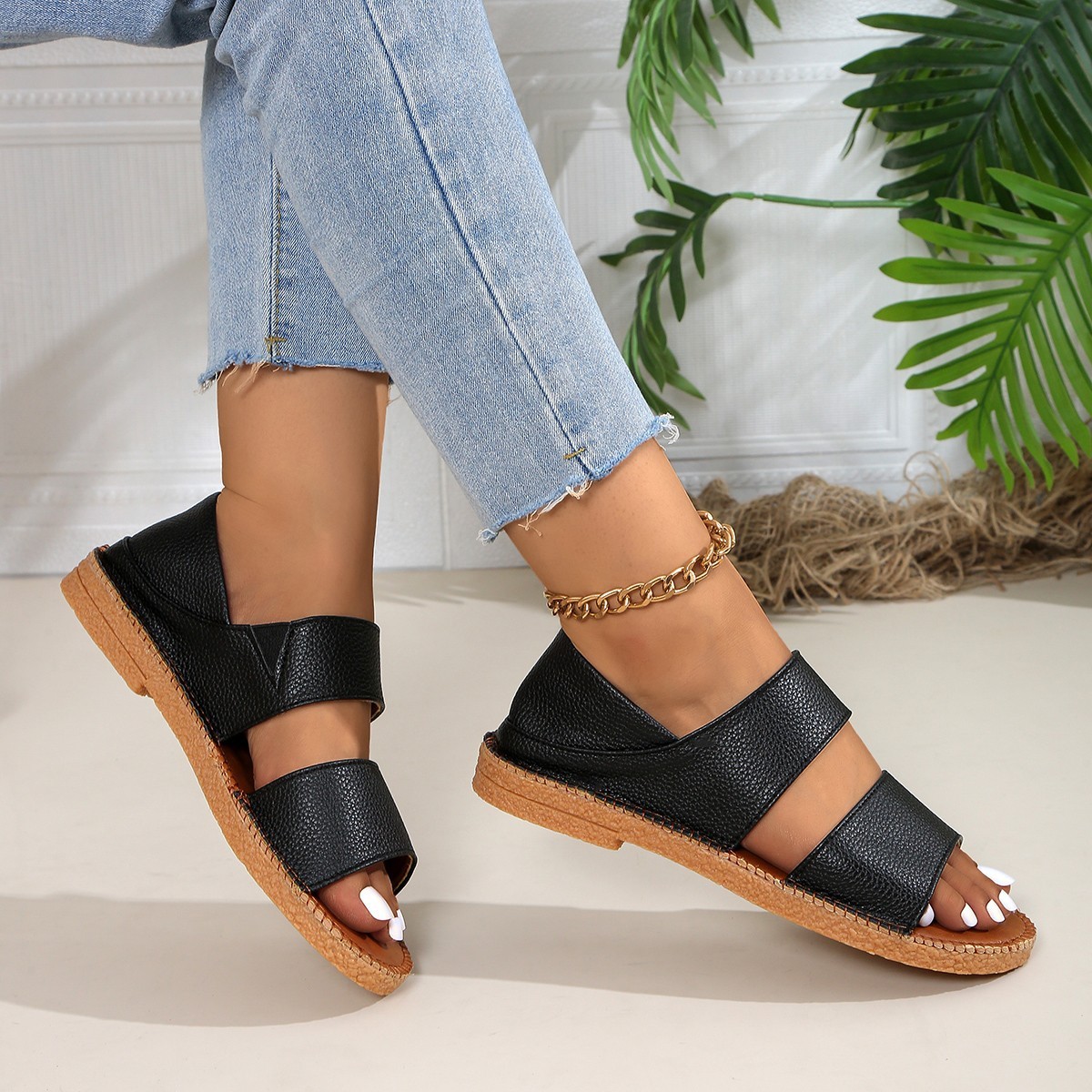 New Fairy-style Flat Soft Soled Sandals - Image 29