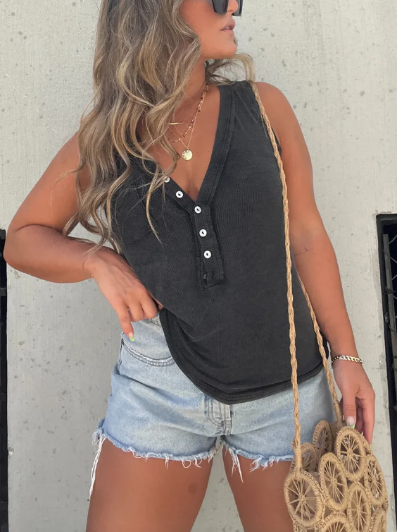 Women's Deep V-Neck Sleeveless Solid Color T-Shirt Vest With Buttoned Pocket Detailing - Image 3