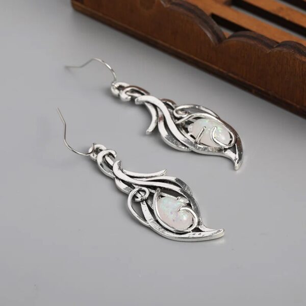 Women's Vintage Creative Earrings - Image 2