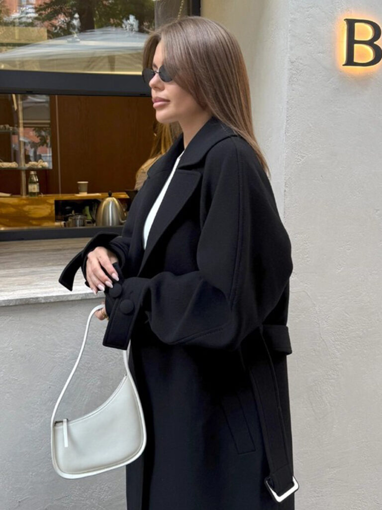 Fashionable Commuter-Style Lapel-Collar Split Loose Long Coat
