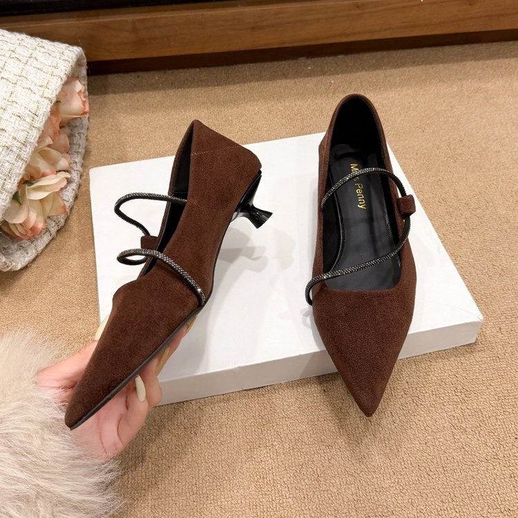 French Gentle Style Pointed Toe Kitten Heel Pumps With Rhinestone Strap - Image 6