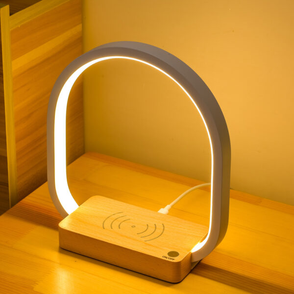 Multifunctional table lamp - Image 18