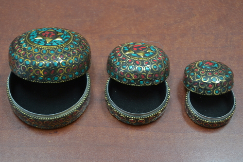 3 Pcs Handmade Turquoise Coral Nepal Trinket Boxes - Image 2