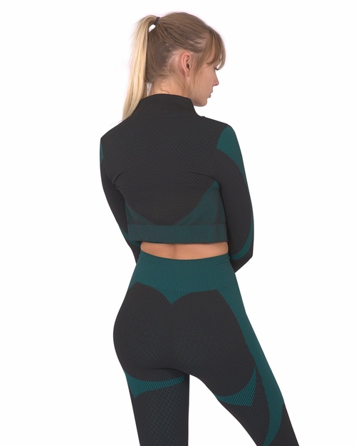 Trois Seamless Sports Jacket - Black with Blue - Image 3