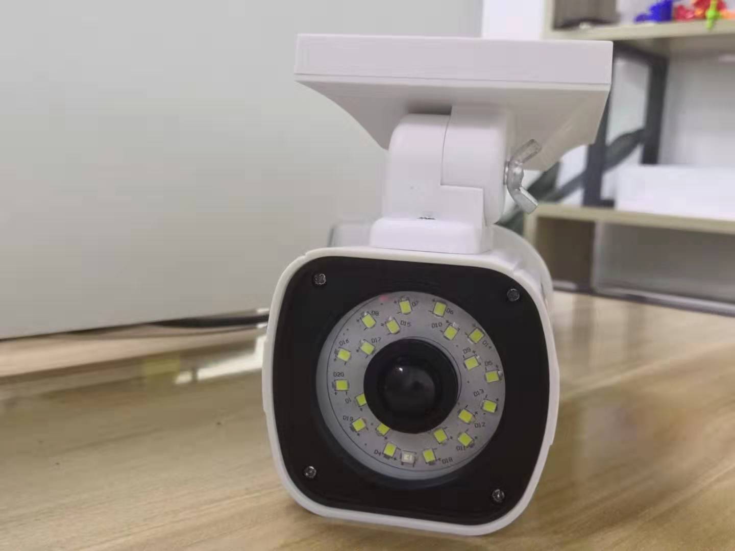 Courtyard Creative Solar Simulation Camera Search Light - Image 10