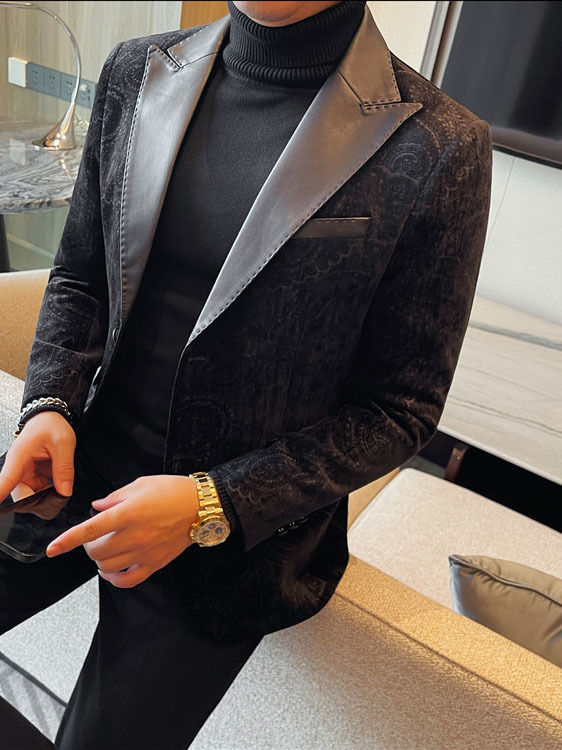 Jacquard Velvet Leather Lapel Men's Blazer - Image 2