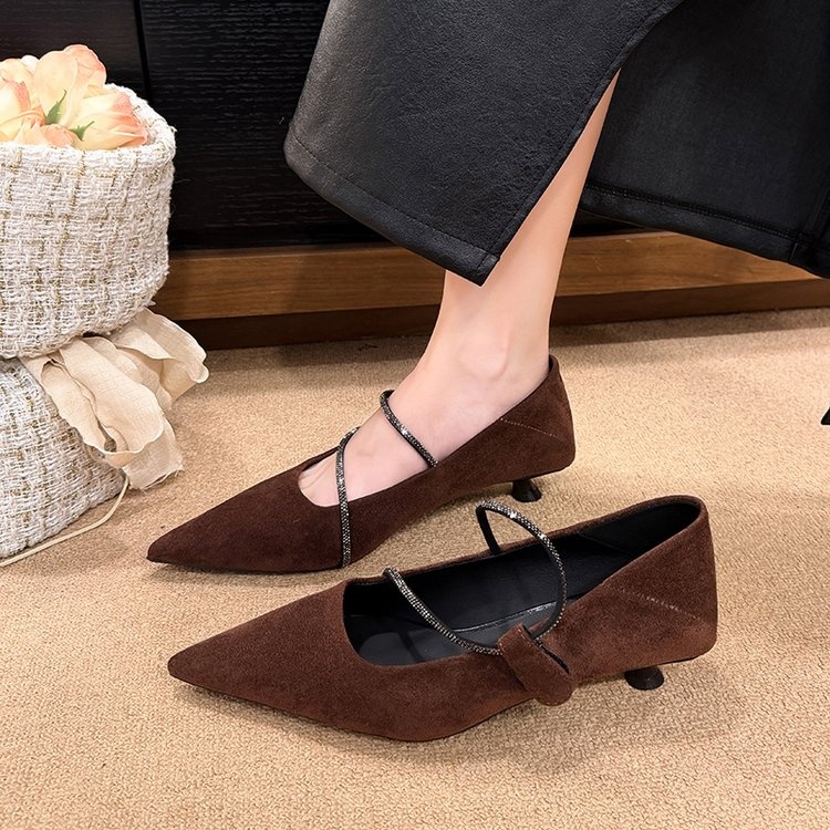 French Gentle Style Pointed Toe Kitten Heel Pumps With Rhinestone Strap - Image 7