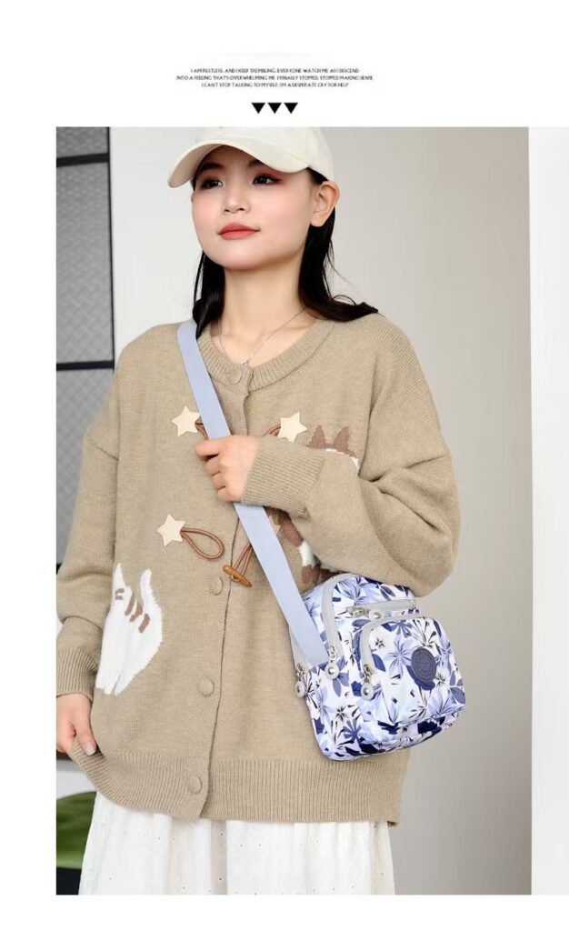 Lightweight Multi-Layer Oxford Cloth Crossbody Fashionable Small Square Bag