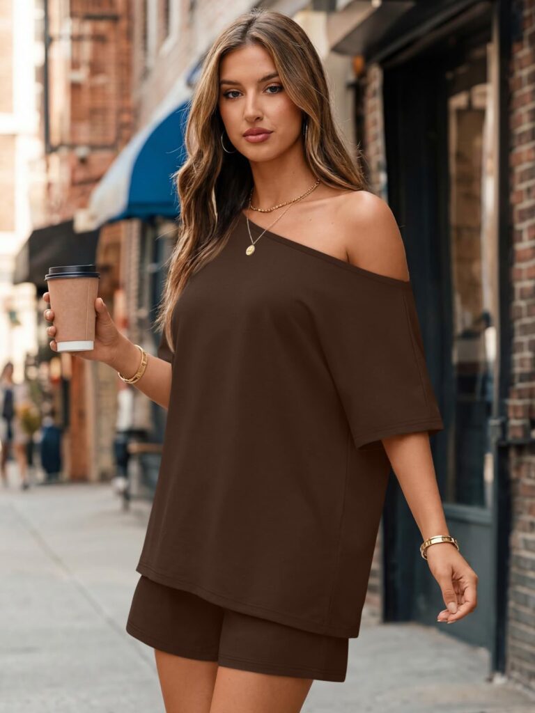 Womens 2-piece Fashionable Casual Set Slant-Neck Top And Shorts