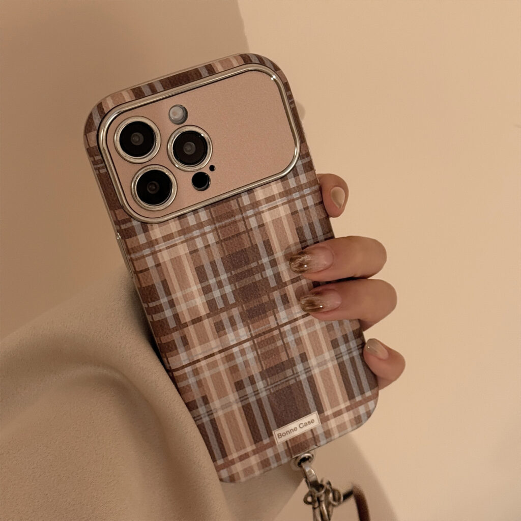 Brown Plaid Phone Case With A Drop-proof Lanyard