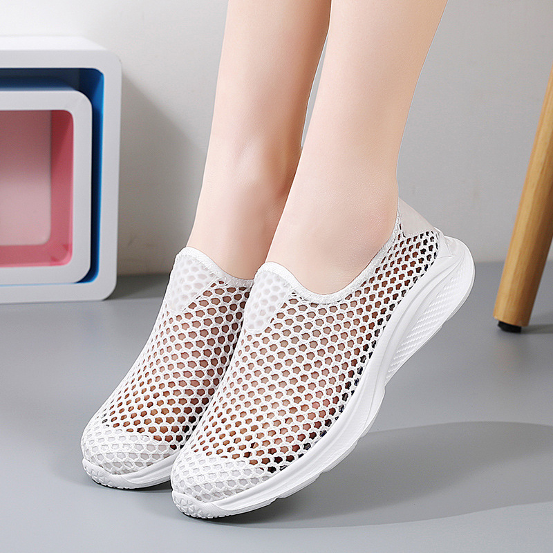 Summer Breathable Mesh Senior Walking Shoes