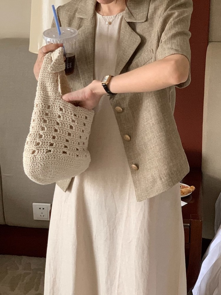 Elegant Midi Round-neck Sleeveless Vest Dress - Image 29