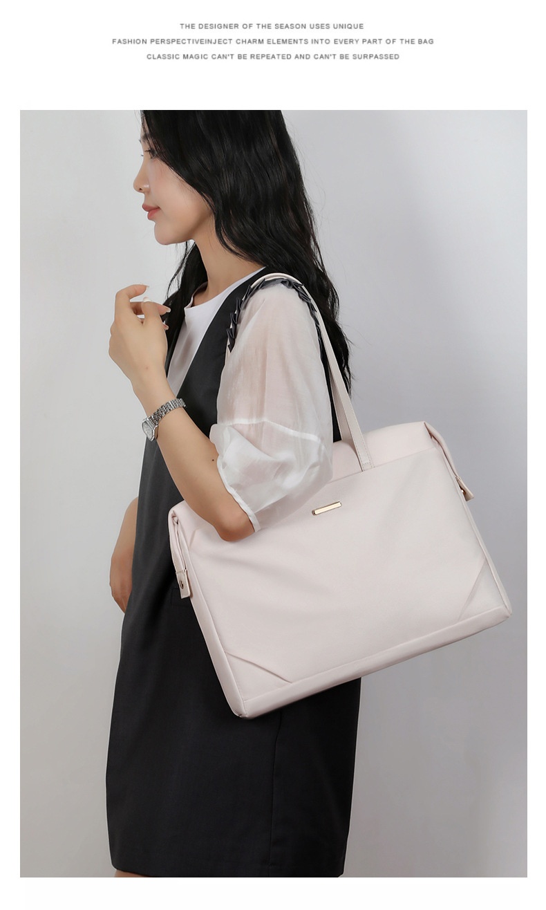 Stylish Casual Lightweight Laptop Bag For Commuting - Image 15