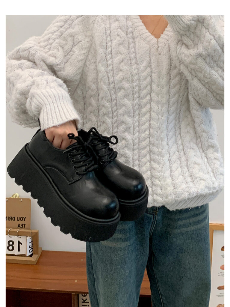 Women's Thick-Soled Retro British-Style Lace-Up Casual Shoes