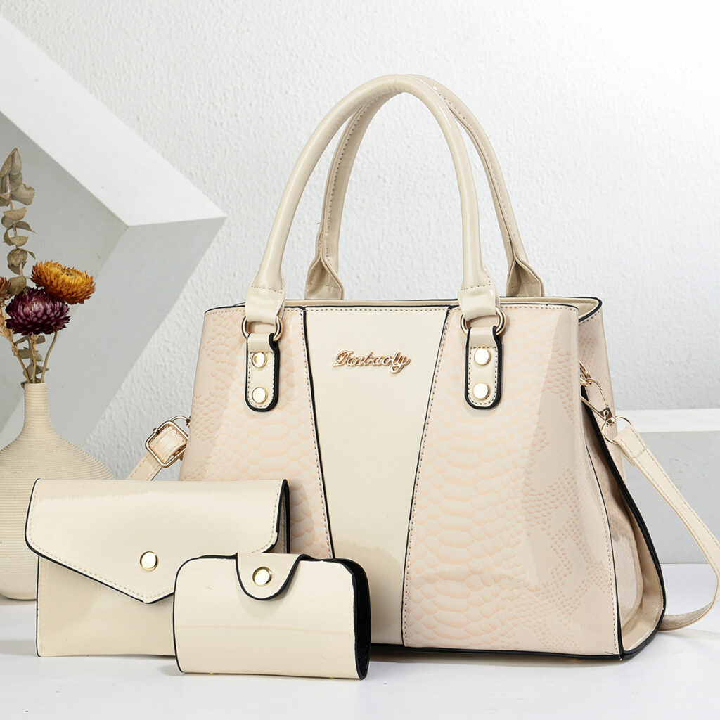 Large-capacity Trendy Shouldercrossbody Tote Bag