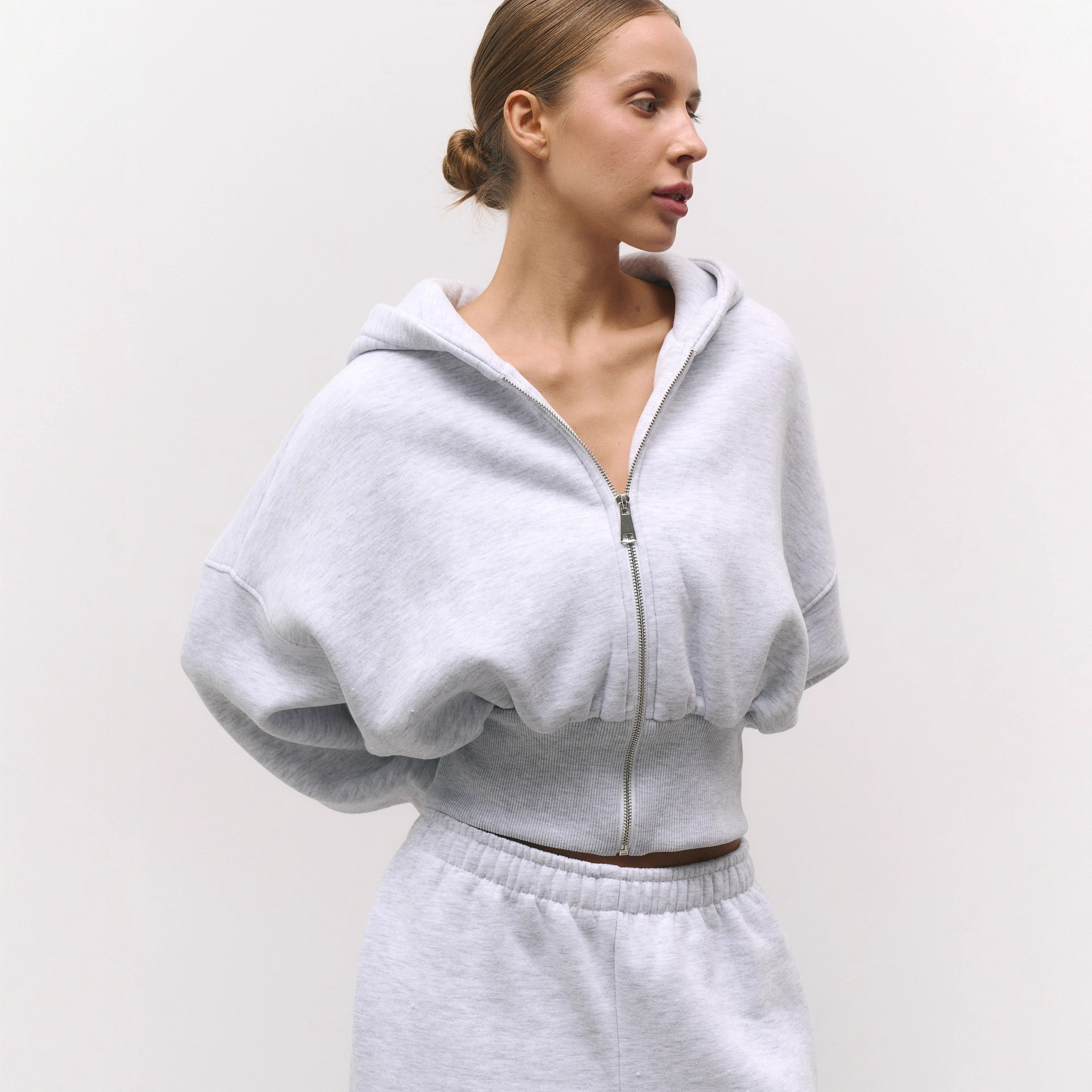Classic Solid-Color Sweater Womens FallWinter Waist-Cinching Outerwear Set - Image 1