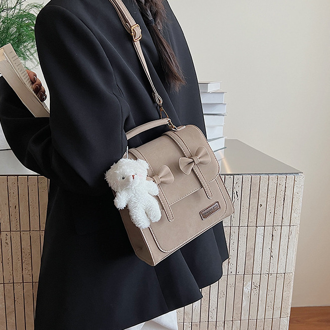 British-style Retro Chic Womens Backpack - Image 6