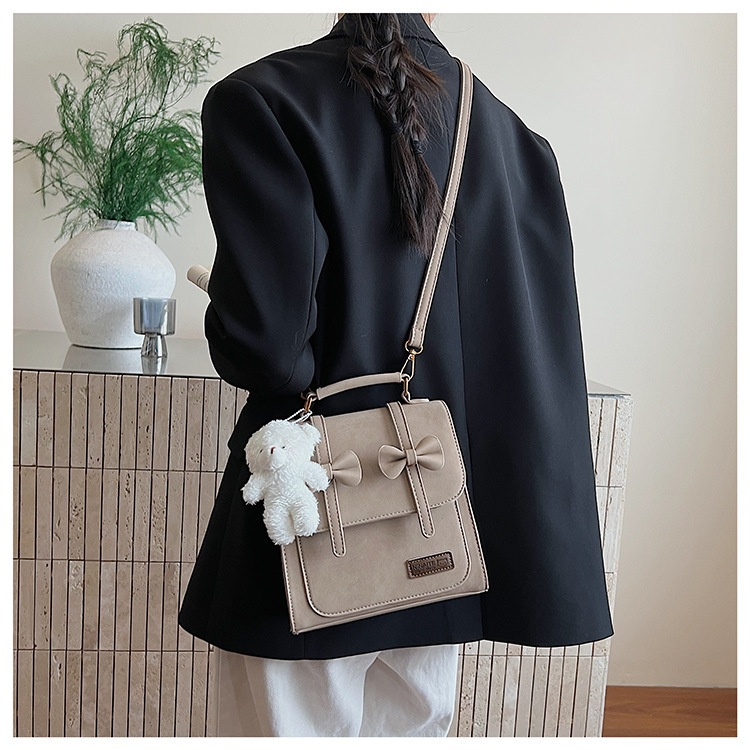 British-style Retro Chic Womens Backpack - Image 29