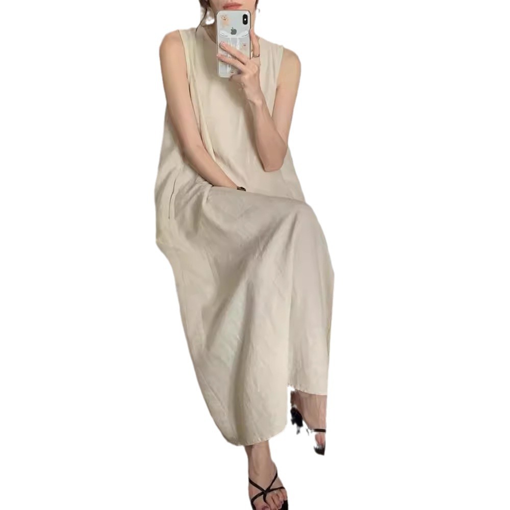 Elegant Midi Round-neck Sleeveless Vest Dress - Image 6