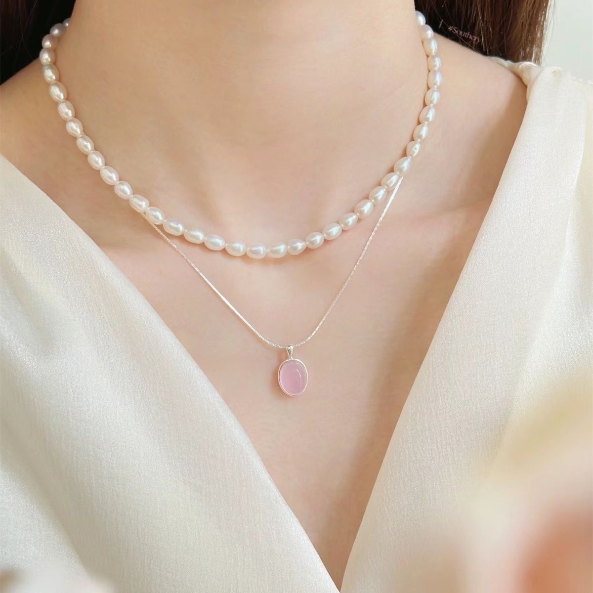 Strawberry Quartz Crystal Necklace Womens Pendant Collarbone - Image 1