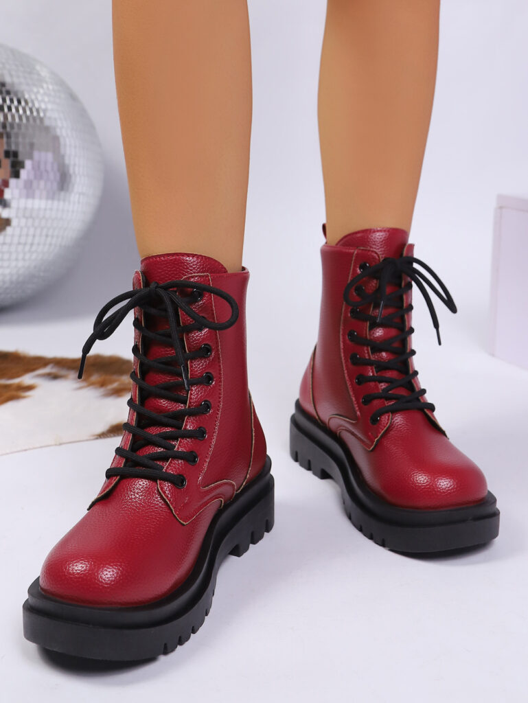 Women's Round-toe Plus-size Lace-up Chunky-sole Ankle Boots