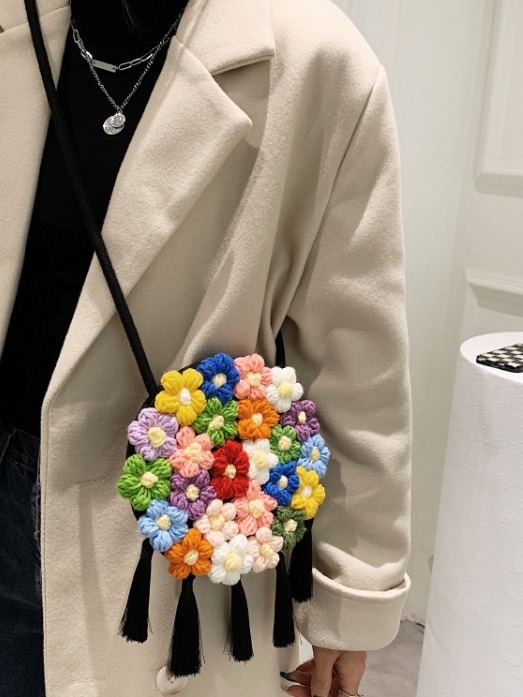 Ethnic Fluffy Bag For Women, Fashion Trend, Floral Small Round Bag, Stylish And Versatile, Can Be Worn On One Shoulder Or Cross-body - Image 6