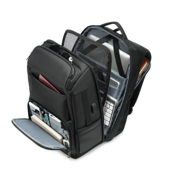 Multifunctional backpack - Image 3