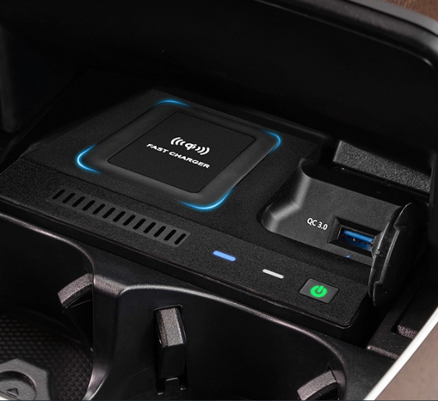 Car Wireless Charging Board Car Charger - Image 3
