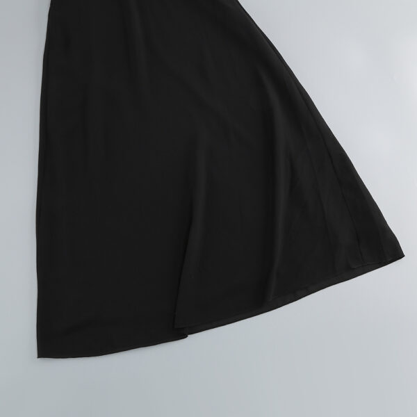 Elegant Deep V-neck Decorative Flower Suspender Skirt - Image 16