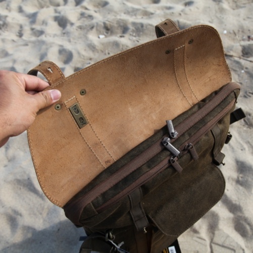Retro photography backpack camera bag - Image 5