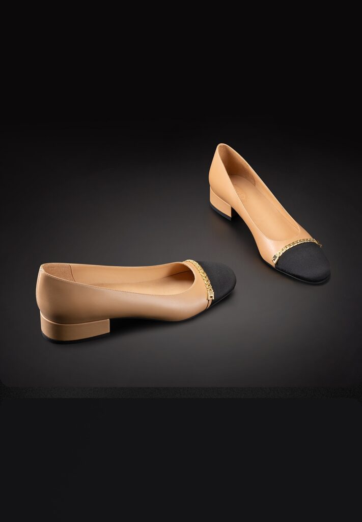 Plus Size Spring And Autumn Leather Soft Bottom Women's Shoes