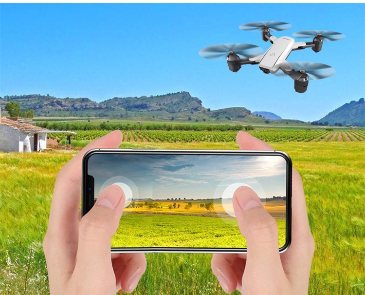 Folding remote control drone - Image 3