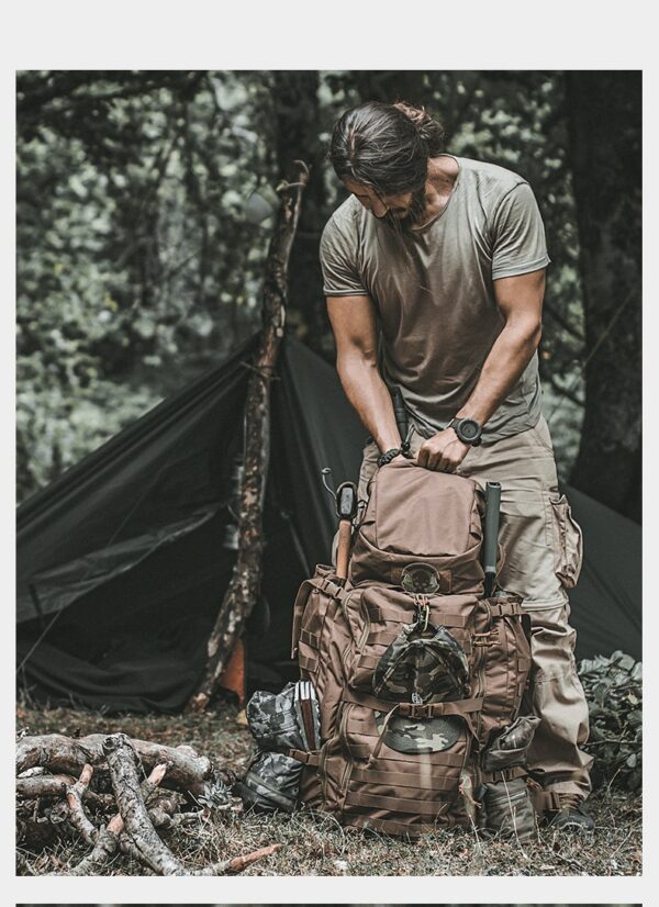 Outdoor Camouflage Men's And Women's Backpack - Image 16