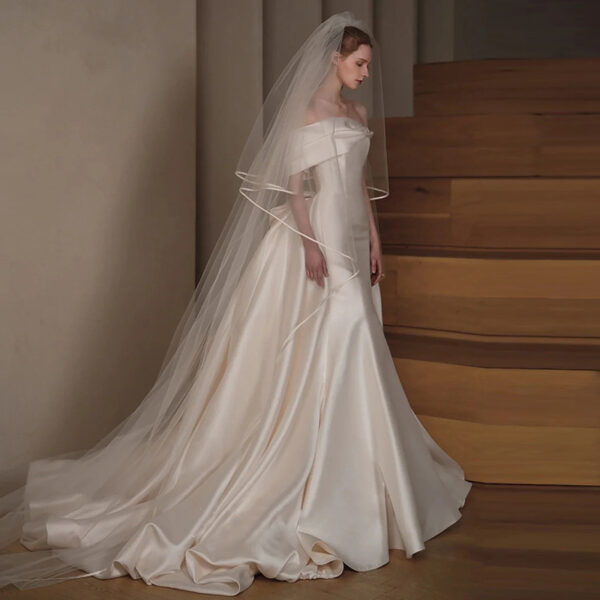 Women's Fashion Satin Fishtail Main Wedding Dress - Image 4