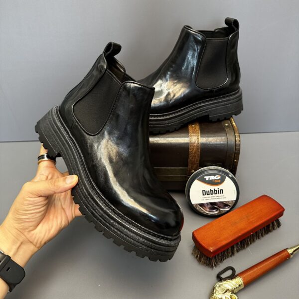 Men's Genuine Leather Retro Horse Leather High-top Martin Boots - Image 5