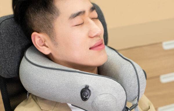 Inflatable kneading massage neck pillow - Image 5