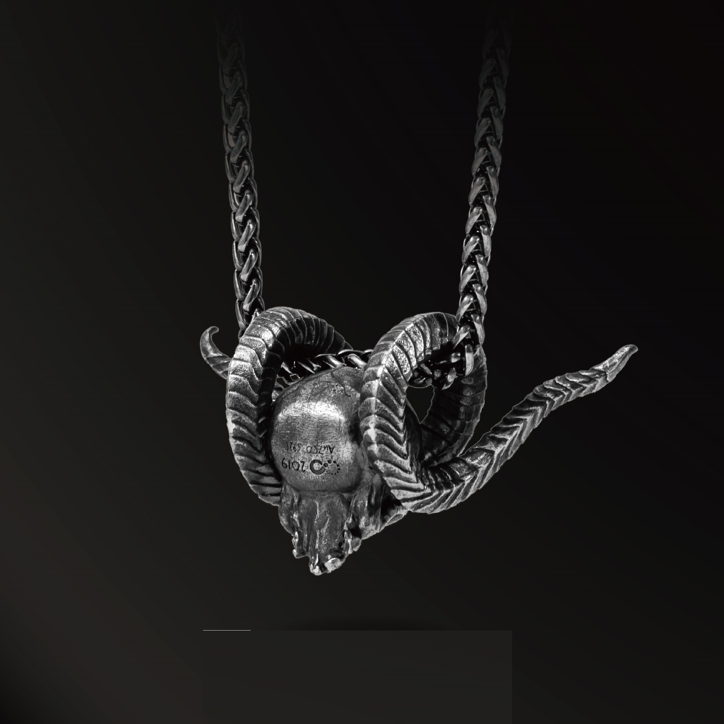 925 Silver Antique Pendant Inlaid With 18k Gold Punk Necklace - Image 2