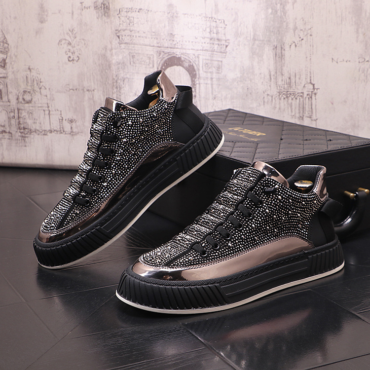 Versatile Board Shoes Men