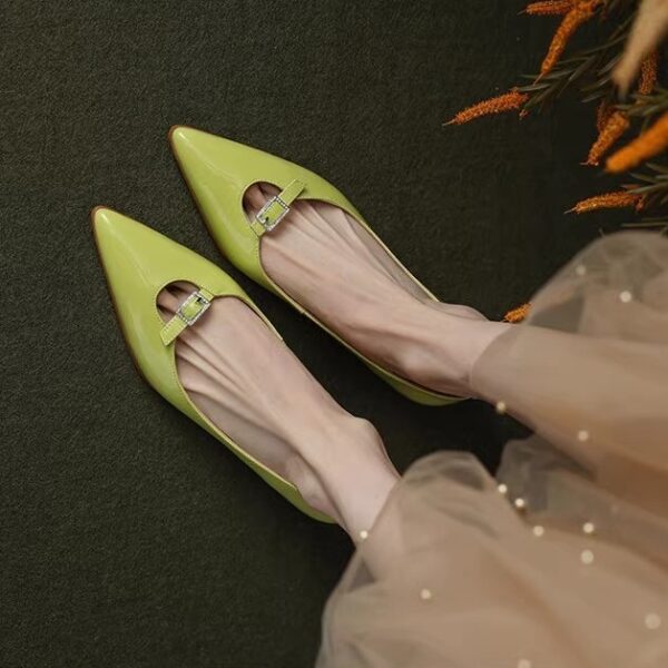 Women's Fashionable Leather Pointed Scoop Shoes - Image 18