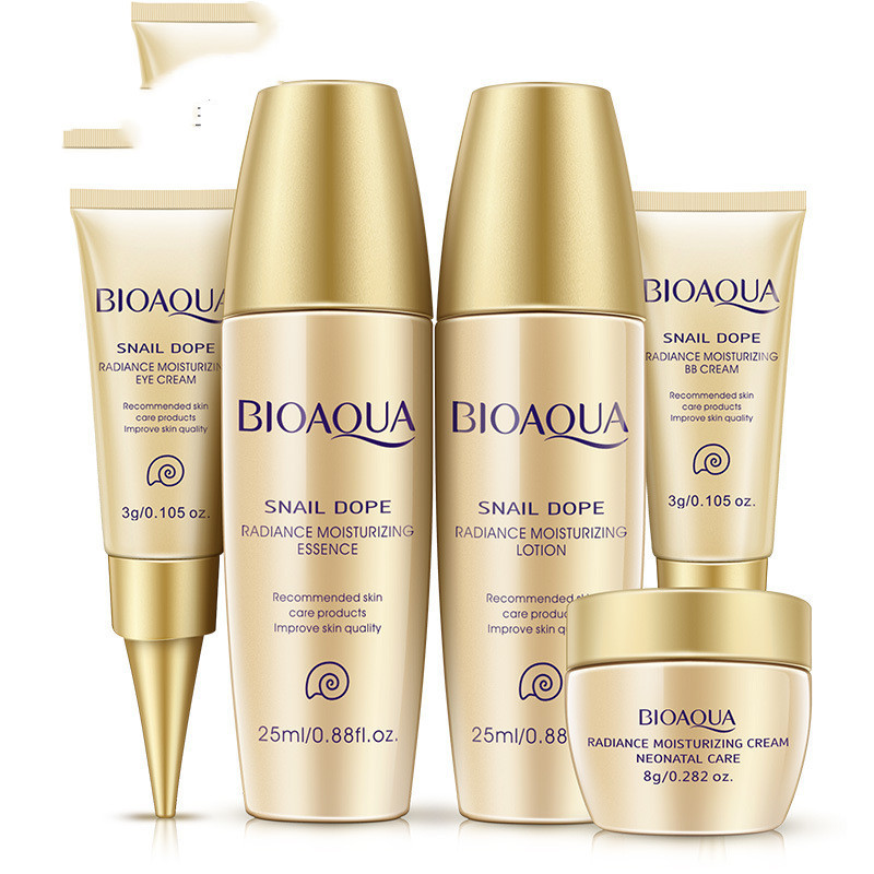 Snail Makeup Skincare Set Travel Size Sample - Image 5