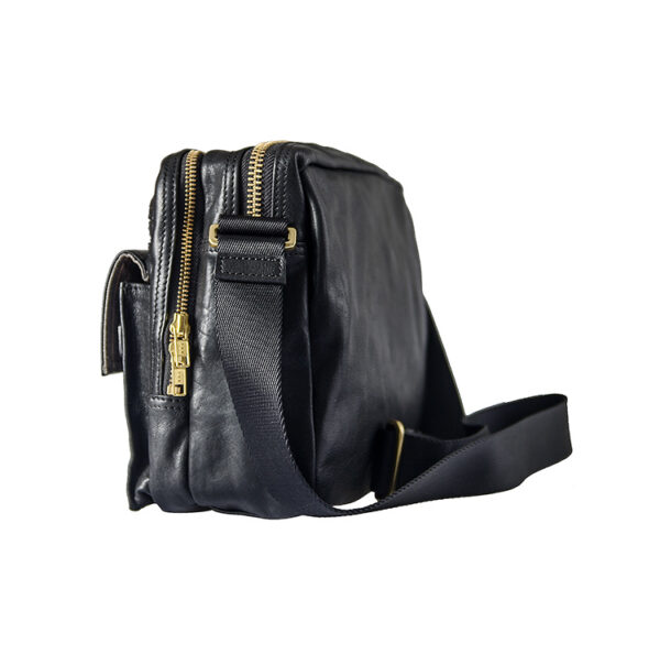 Handmade Top Layer Cowhide Japanese Street Casual Shoulder Bag - Image 5