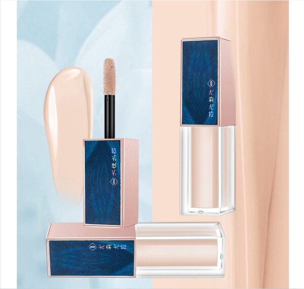 Lipstick Cushion Foundation Makeup Gift Set - Image 3