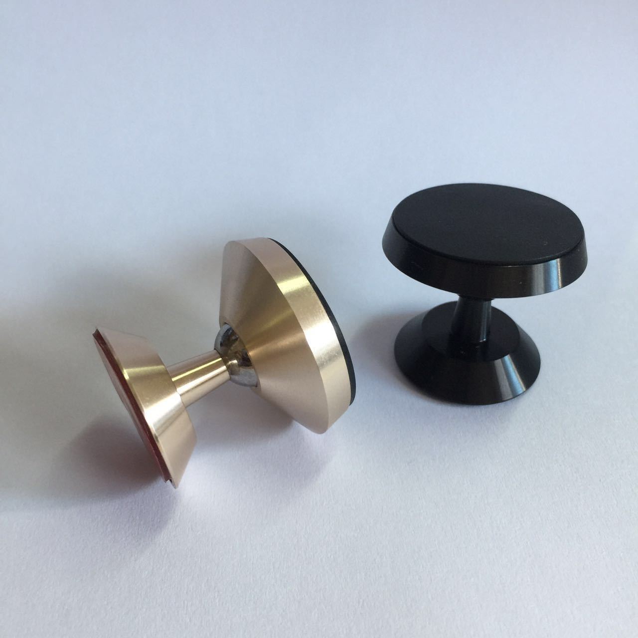 Car phone magnetic bracket - Image 7