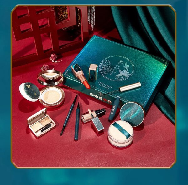 Lipstick Cushion Foundation Makeup Gift Set - Image 7