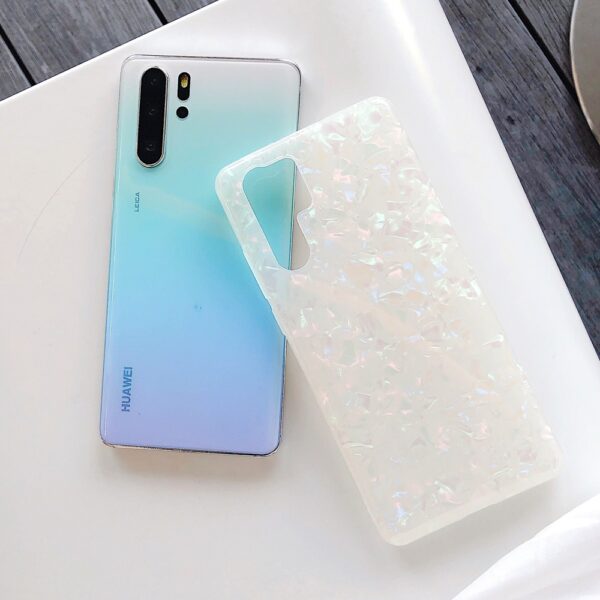 Shell phone case for Huawei - Image 4