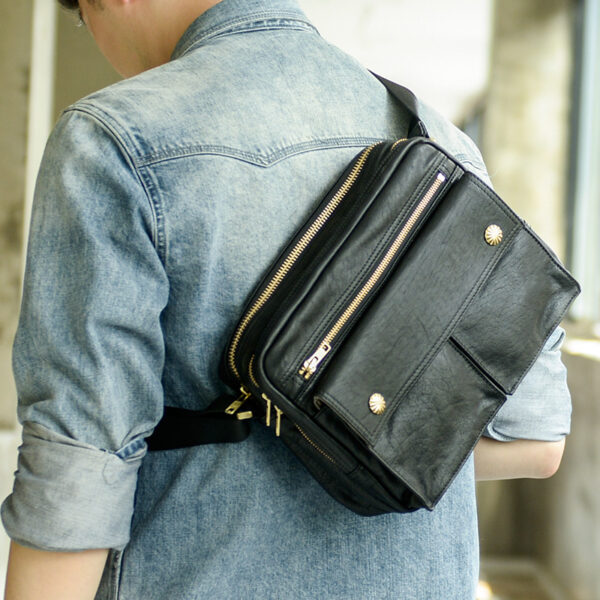 Handmade Top Layer Cowhide Japanese Street Casual Shoulder Bag - Image 4