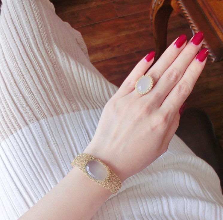 14k Gold Wire Natural White Chalcedony Bracelet - Image 5
