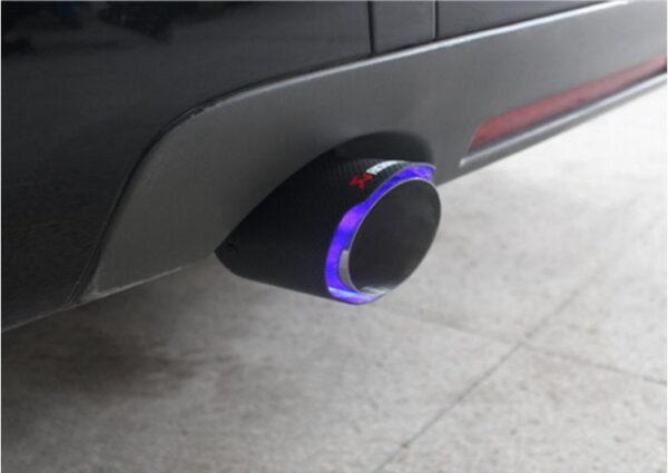 Automobile tail pipe exhaust pipe lamp - Image 2