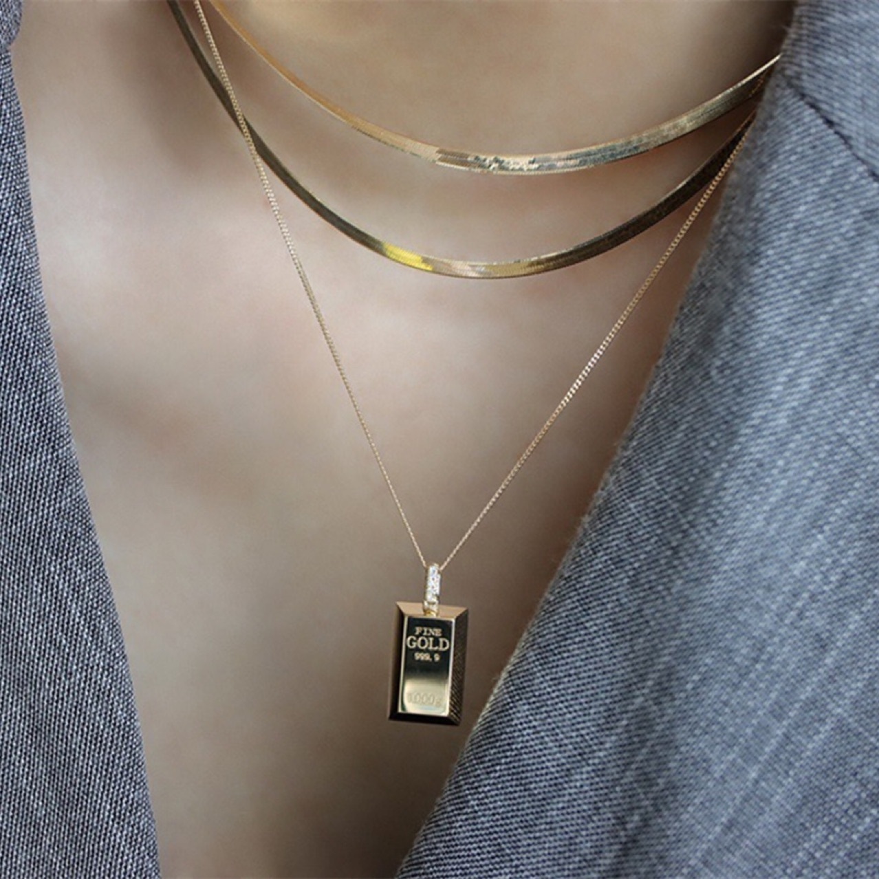 Au750 Gold Gold Bar Natural Diamond Pendant Necklace - Image 1